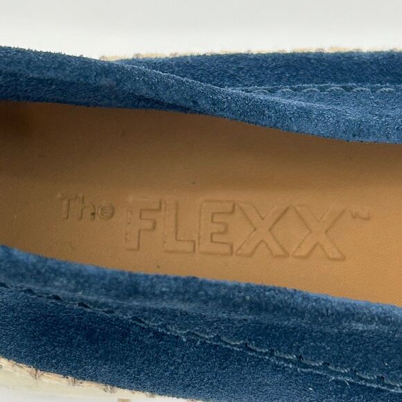 The Flexx Loafer Shoes Women’s Size 7.5 Color Navy Blue Tan Suede Leather - Picture 7 of 11